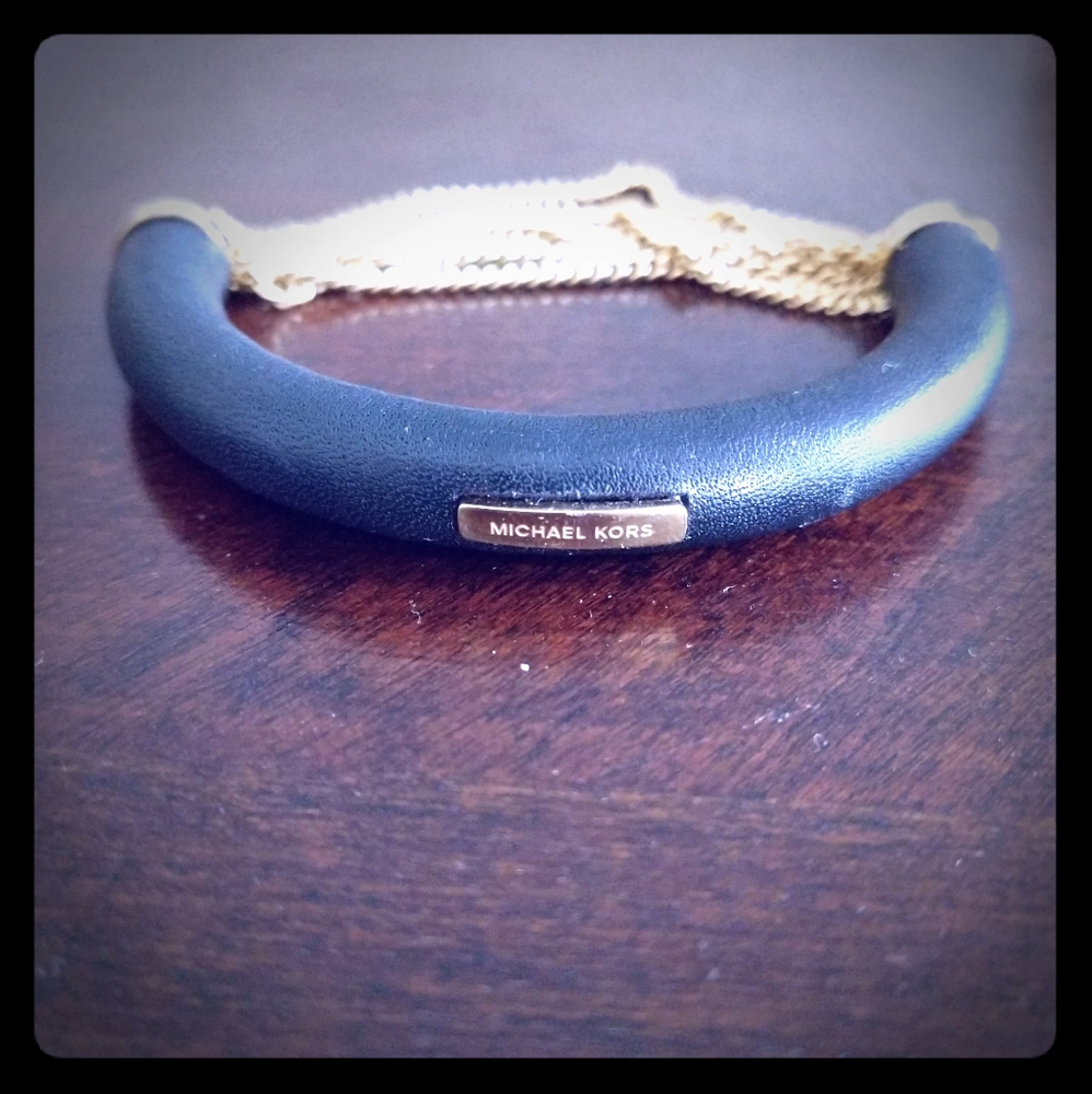 Michael Kors Bracelet - Picture 1 of 3